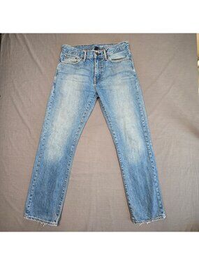 Classic Men's Light Blue Straight-Leg Jeans